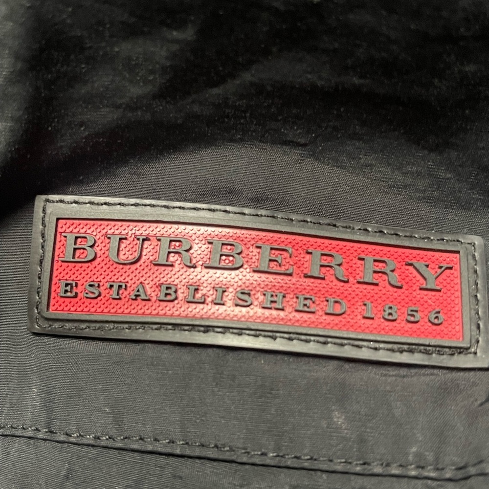 Auth Burberry Mens Black Jacket - Picture 2 of 11